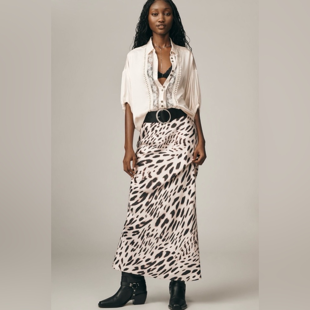 Pilcro the Quincy Cream Lace Button-Down Blouse - Picture 3 of 8